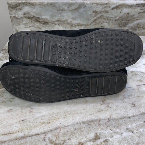 Minnetonka Double Fringe Side Zip Boot 7 - Picture 4 of 12